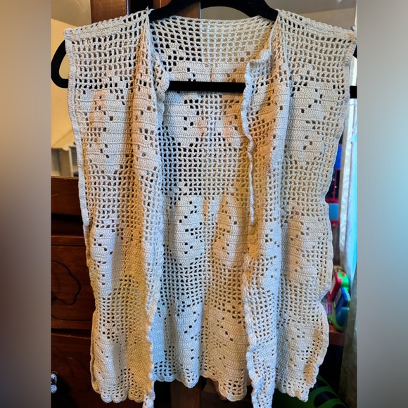Other - 1970s butterfly crochet vest